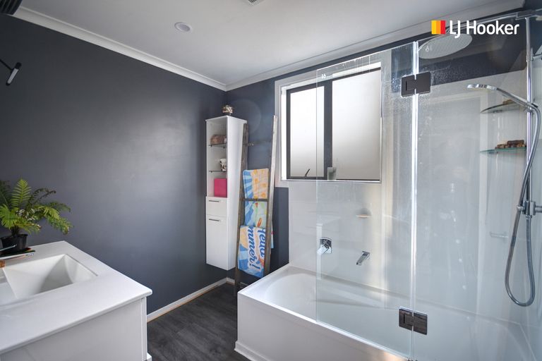 Photo of property in 6 Edinburgh Street, Green Island, Dunedin, 9018