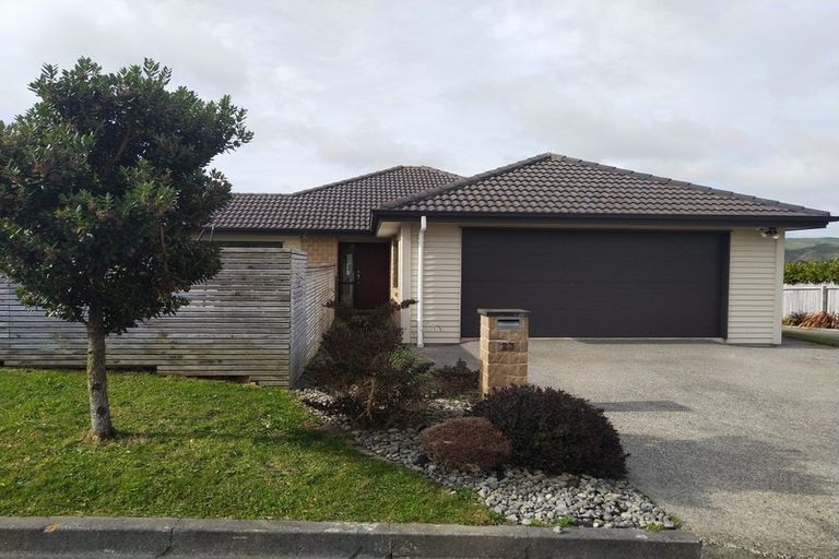 Photo of property in 23 Kahurangi Heights, Aotea, Porirua, 5024