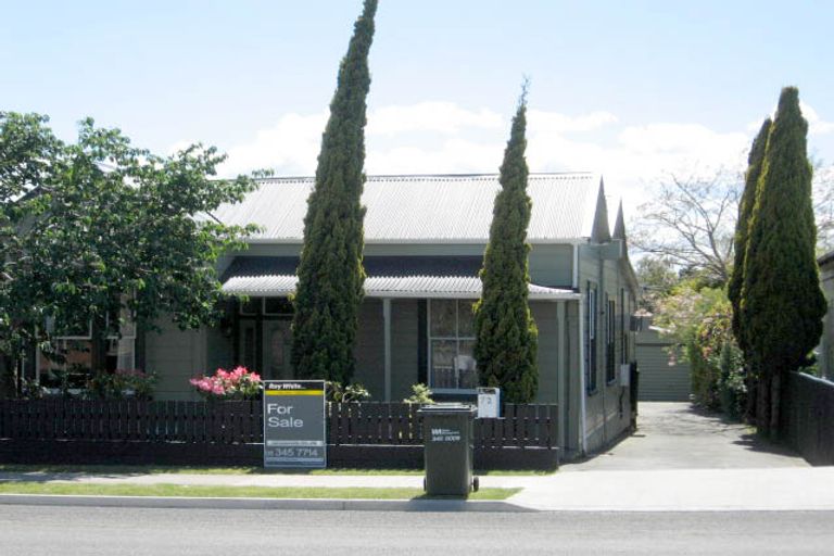 Photo of property in 72 Bell Street, Whanganui, 4500