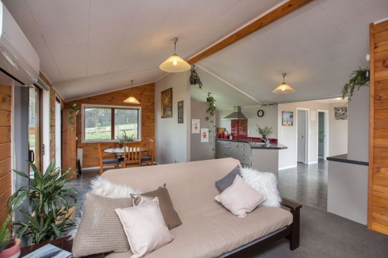 Photo of property in 398 Ruapuke Road, Raglan, 3296