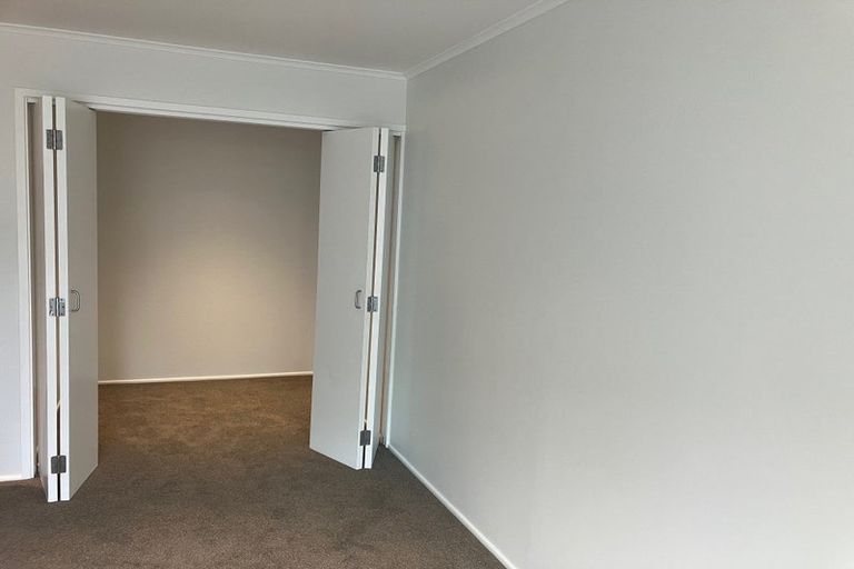 Photo of property in 7c/30 Westward Ho, Glen Eden, Auckland, 0602