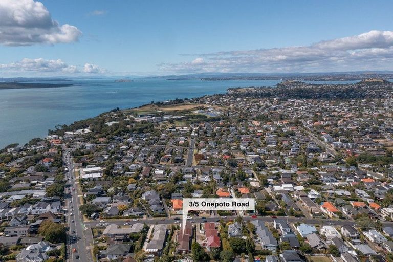 Photo of property in 3/5 Onepoto Road, Hauraki, Auckland, 0622