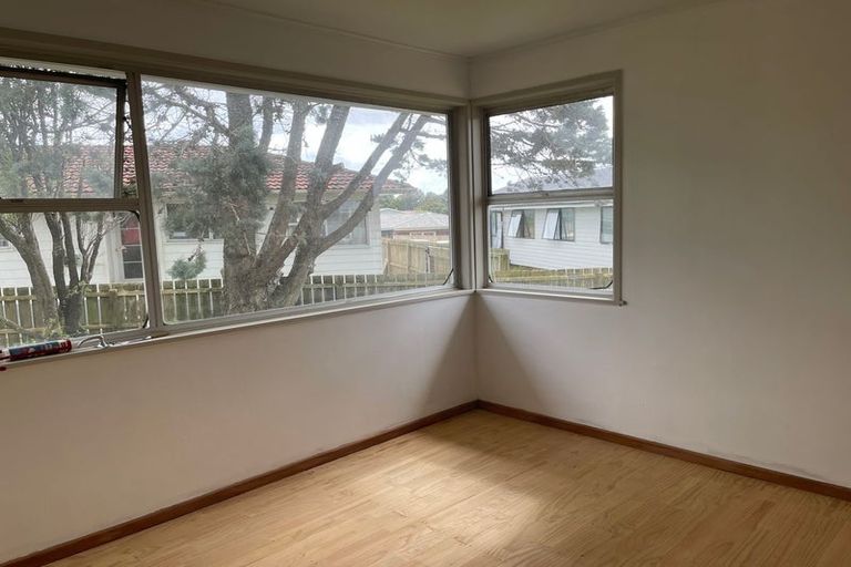 Photo of property in 37 Beeston Crescent, Manurewa, Auckland, 2102