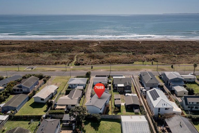 Photo of property in 768b Papamoa Beach Road, Papamoa Beach, Papamoa, 3118