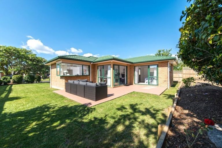 Photo of property in 20 Millington Place, Huntington Park, Auckland, 2013