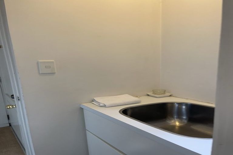 Photo of property in 1/12 Shrewsbury Street, Merivale, Christchurch, 8014