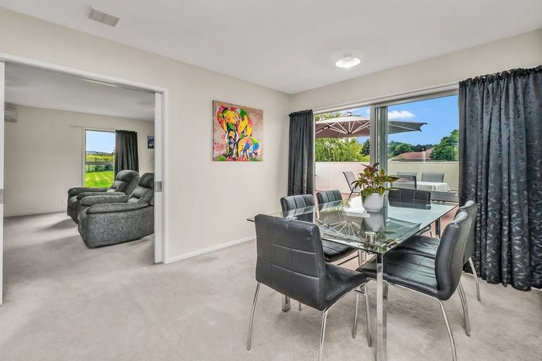 Photo of property in 8 Cross Street, Coalgate, 7673