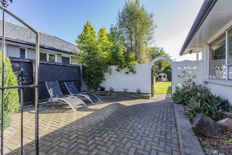 Photo of property in 16 Johns Road, Rangiora, 7400