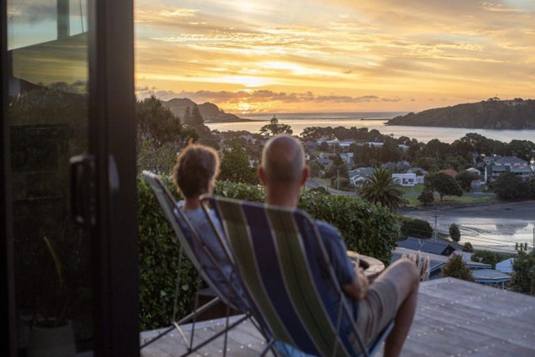 Photo of property in 15 Rose Street, Raglan, 3225