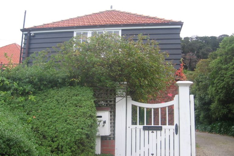 Photo of property in 57 Cheviot Road, Lowry Bay, Lower Hutt, 5013
