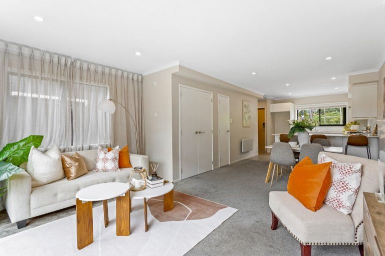 Photo of property in 29 Konoba Avenue, Kumeu, 0810