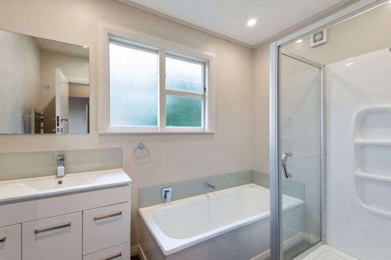 Photo of property in 1/56 Collins Street, Addington, Christchurch, 8024