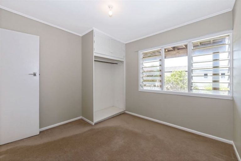 Photo of property in 75 Stanmore Bay Road, Stanmore Bay, Whangaparaoa, 0932