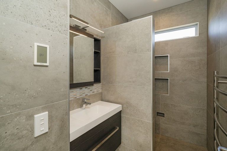 Photo of property in 14 School Road, Whitianga, 3510