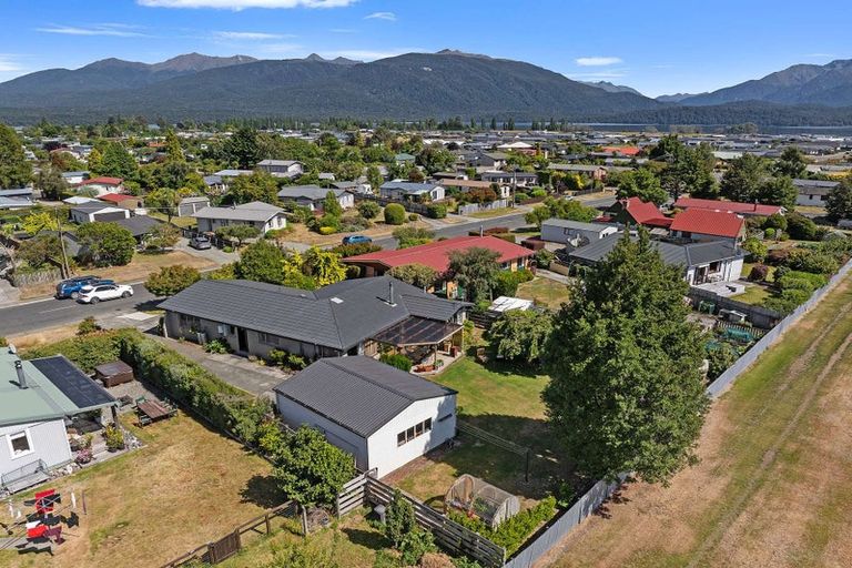 Photo of property in 24 Howden Street, Te Anau, 9600
