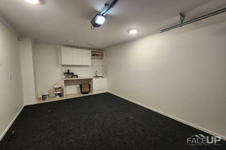 Photo of property in 18 Hema Road, Hobsonville, Auckland, 0616