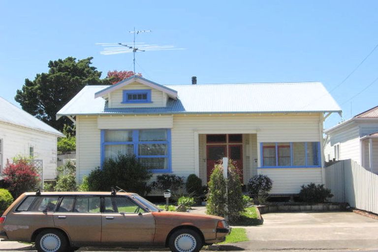 Photo of property in 293 Aberdeen Road, Gisborne, 4010