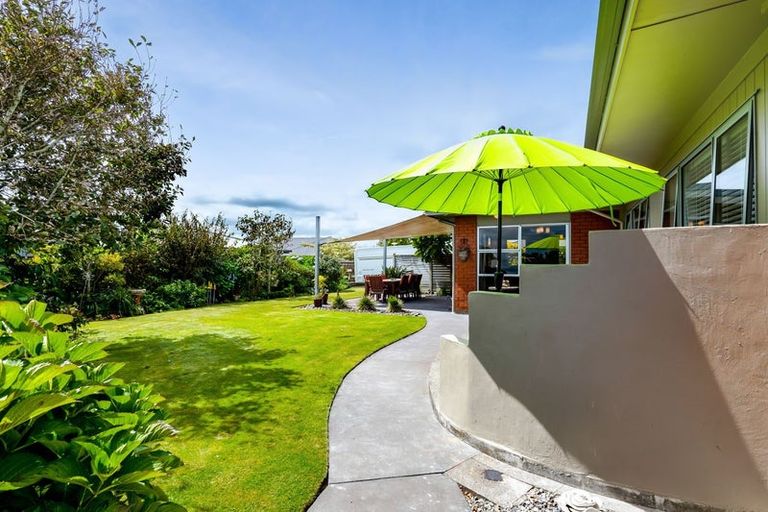 Photo of property in 28 Maire Street, Hawera, 4610