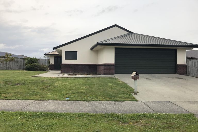 Photo of property in 115 Schnell Drive, Kelvin Grove, Palmerston North, 4414