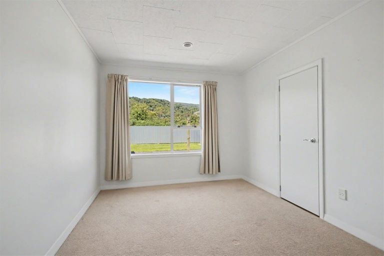 Photo of property in 62 Mcgill Street, Waimangaroa, Westport, 7891