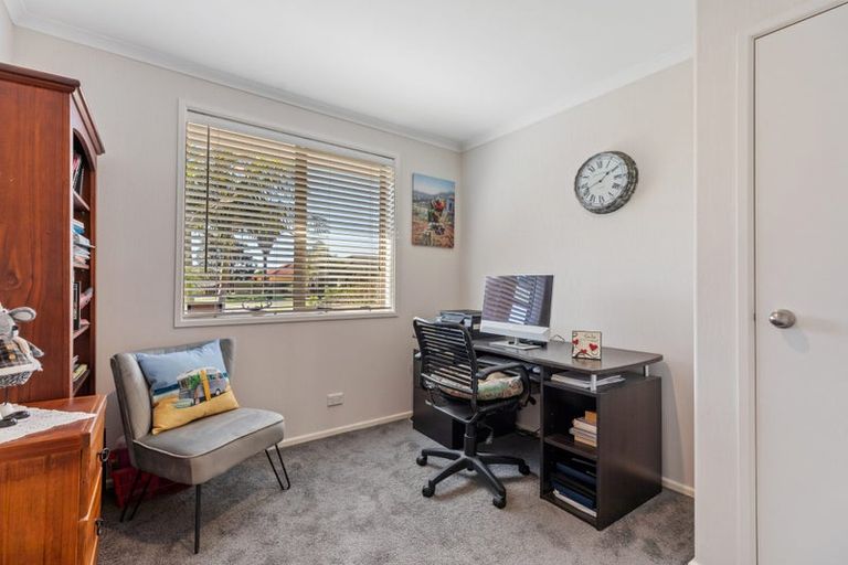 Photo of property in 20 Beachmere Place, Papamoa Beach, Papamoa, 3118