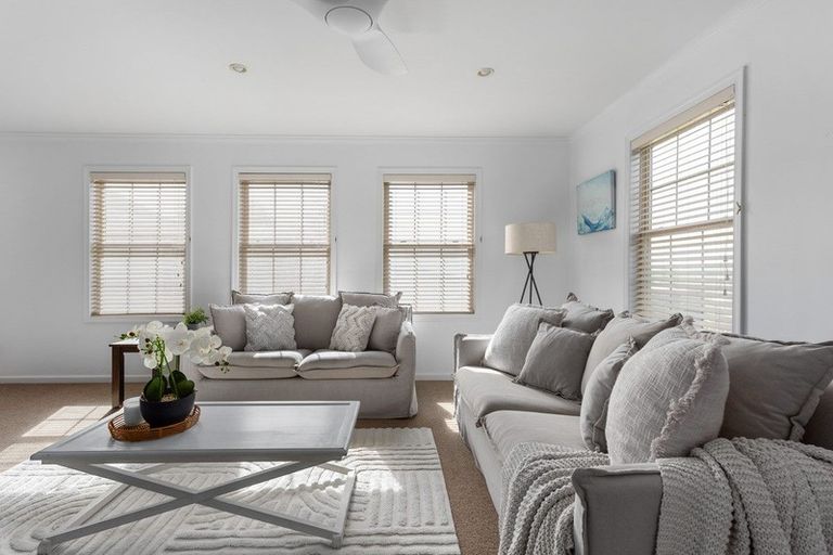 Photo of property in 28 Tawhiri View, Pyes Pa, Tauranga, 3112