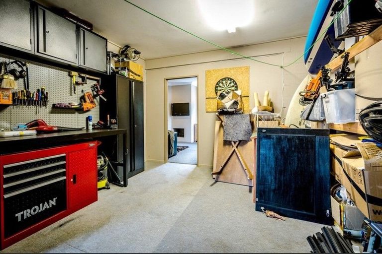 Photo of property in 2/46 James Evans Drive, Northcote, Auckland, 0627