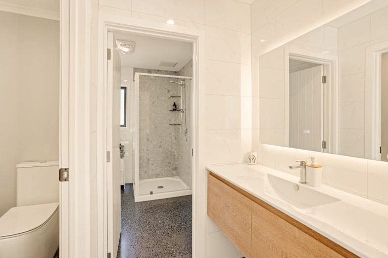 Photo of property in 116 Stratford Drive, Cable Bay, 0420