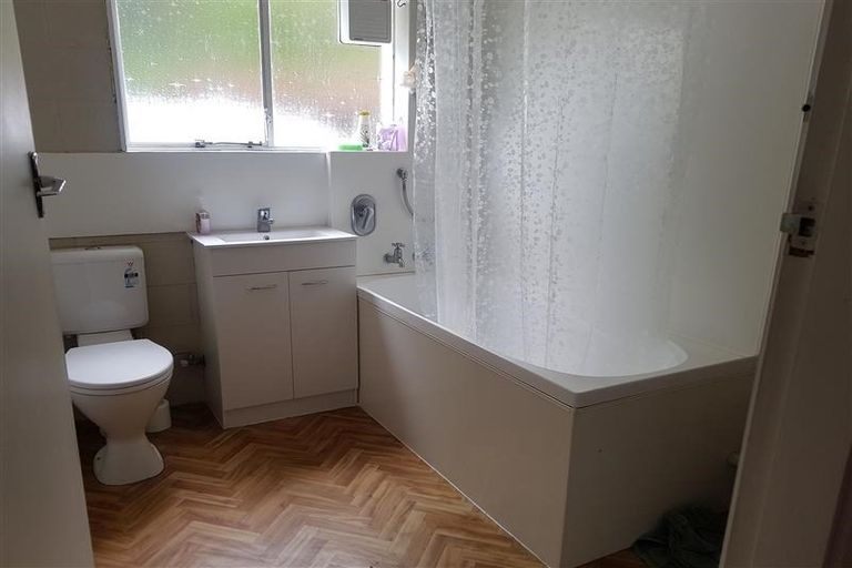 Photo of property in 2/246 Stanmore Road, Richmond, Christchurch, 8013