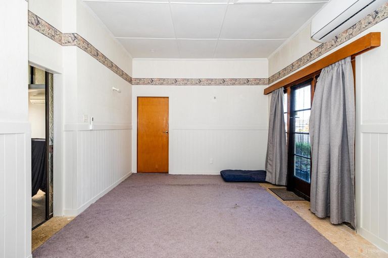 Photo of property in 28 Leonard Street, Waimate, 7924