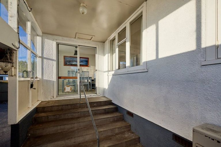 Photo of property in 73 Churchill Street, Kaikoura, 7300