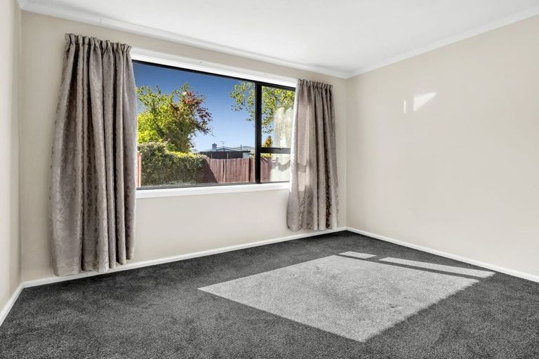 Photo of property in 23 Marlene Street, Casebrook, Christchurch, 8051