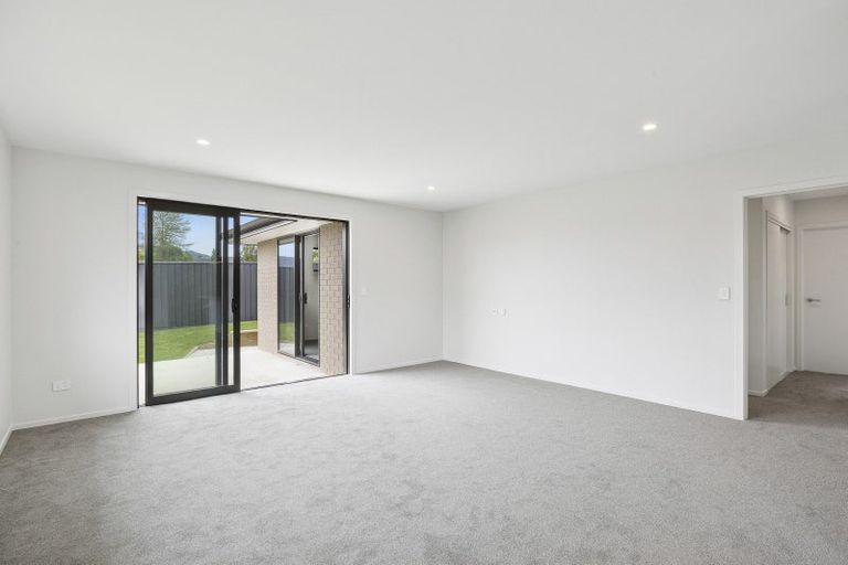 Photo of property in 10 Magnolia Lane, Mosgiel, 9024