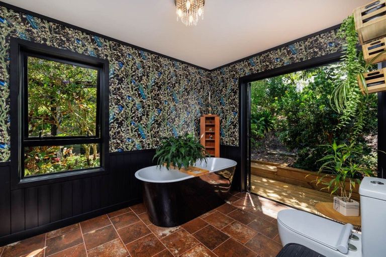 Photo of property in 184 Rangitane Road, Kerikeri, 0294