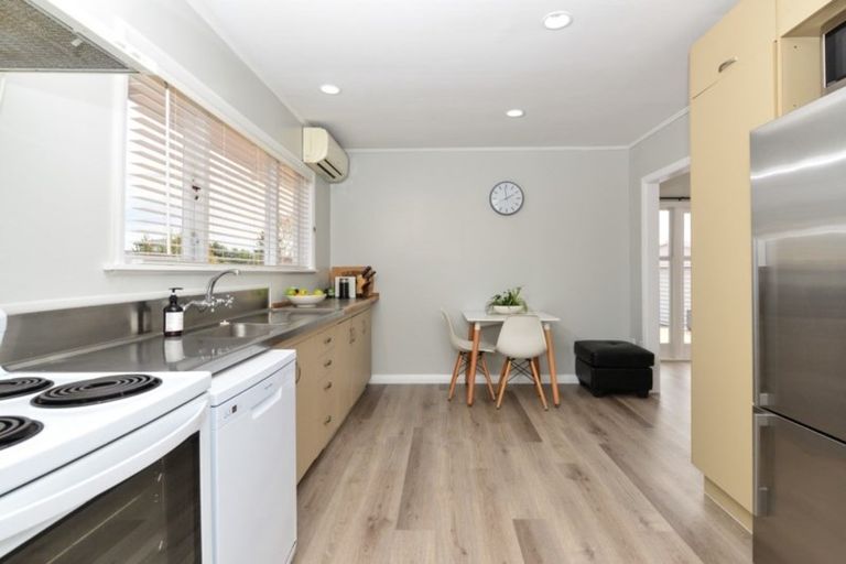 Photo of property in 38 Heath Street, St Andrews, Hamilton, 3200