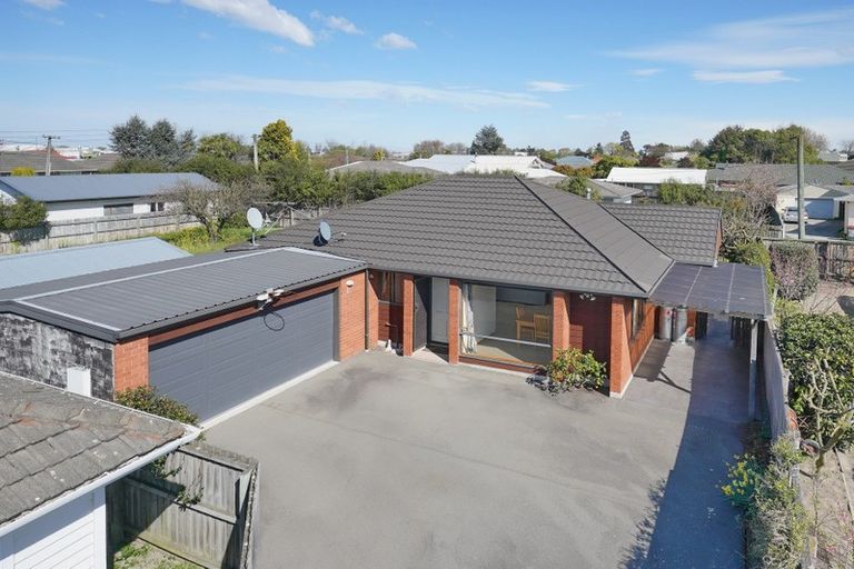 Photo of property in 2/82 Middleton Road, Upper Riccarton, Christchurch, 8041