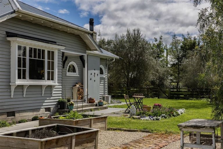 Photo of property in 56 Courage Road, Amberley, 7410