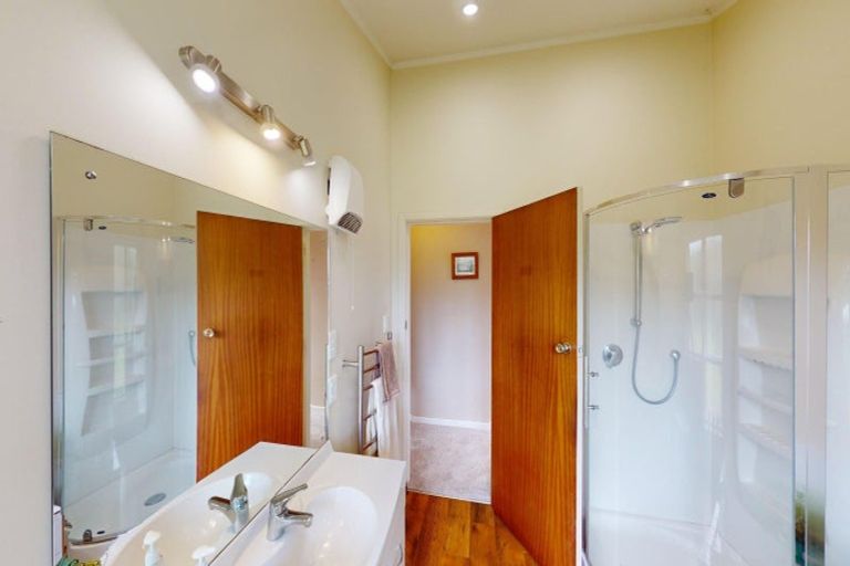 Photo of property in 189 Queen Street West, Levin, 5510