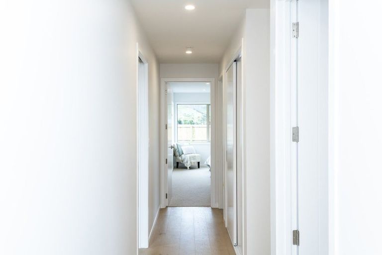 Photo of property in 23 Allan Avenue, Lytton West, 4071