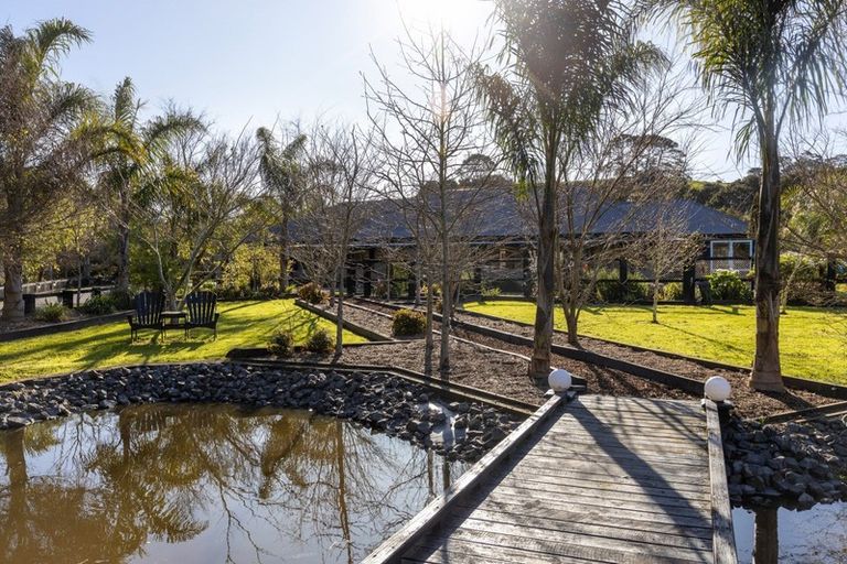 Photo of property in 457 Waitoki Road, Wainui, Silverdale, 0994
