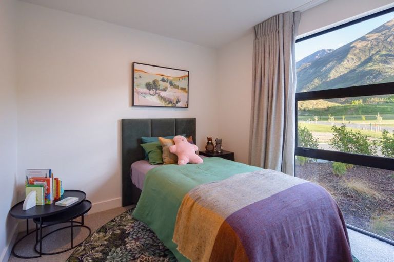 Photo of property in Kawarau Heights, 22 Kawarau Heights Boulevard, Lake Hayes, Queenstown, 9304