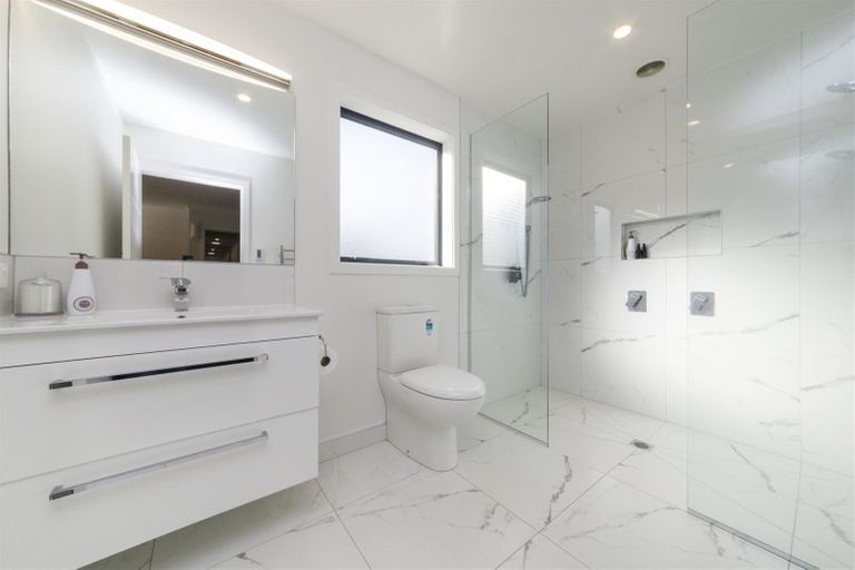 Photo of property in 28 Sandown Avenue, Himatangi Beach, Foxton, 4891