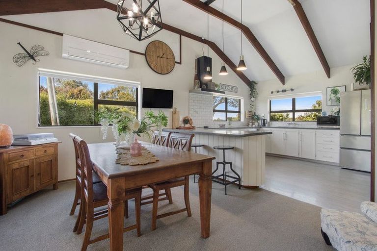 Photo of property in 2 Stokes Road, Tahawai, Katikati, 3170