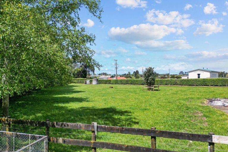 Photo of property in 1304 Glenbrook Road, Glenbrook, Waiuku, 2681