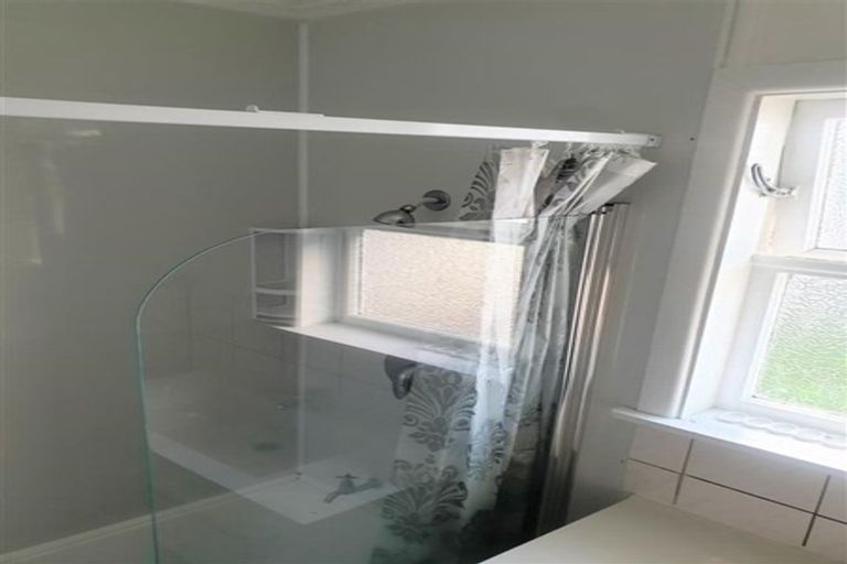 Photo of property in 50 Bairds Road, Otara, Auckland, 2025