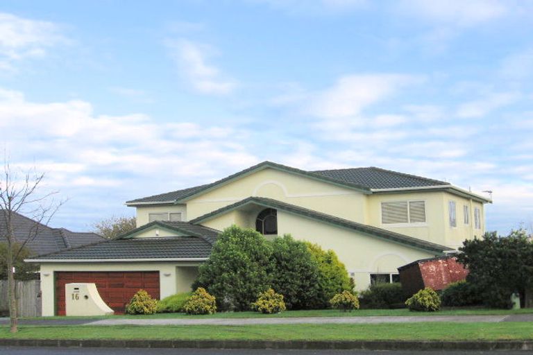 Photo of property in 16 Tralee Terrace, Dannemora, Auckland, 2016
