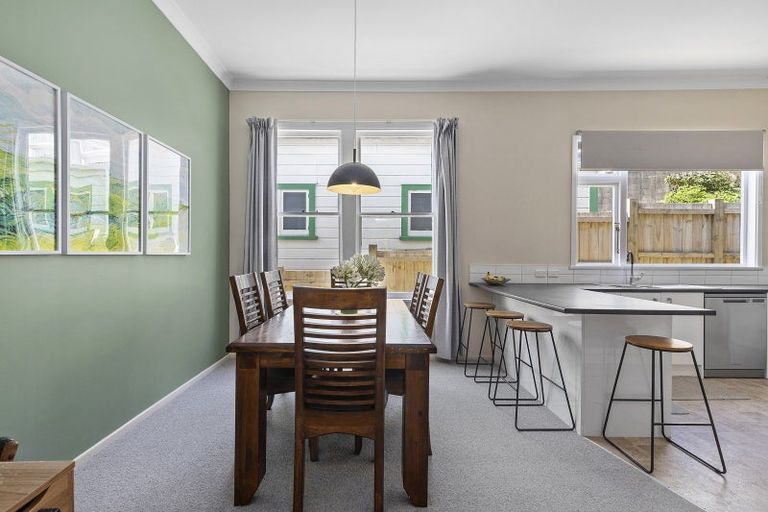 Photo of property in 14 Jefferson Street, Brooklyn, Wellington, 6021