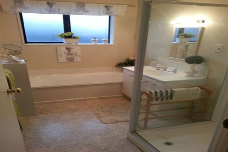 Photo of property in 1/15 Richards Avenue, Papanui, Christchurch, 8053