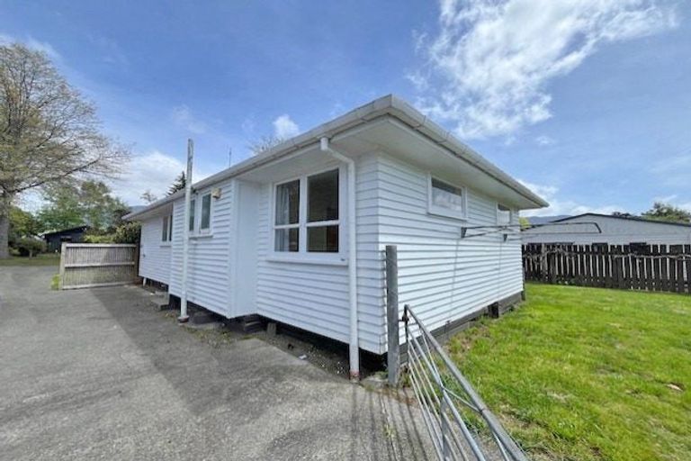 Photo of property in 30 Rangiamohia Road, Turangi, 3334