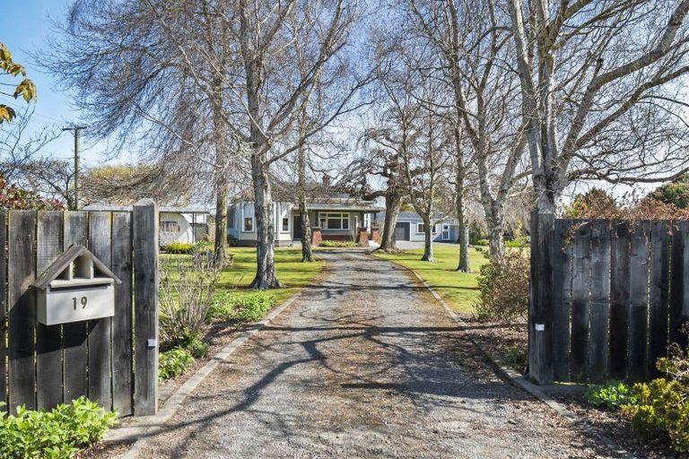 Photo of property in 19 Johnson Street, Bulls, 4818